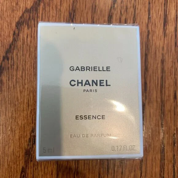 Chanel Paris, Paris 1957, Essence, Sublimage Perfume Sample Lot (5) - Picture 4 of 5